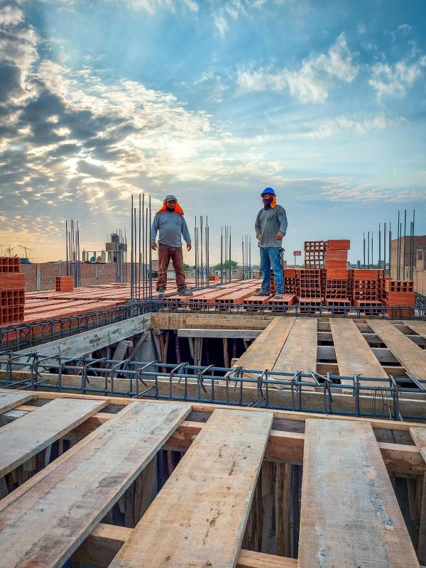 Miért nélkülözhetetlen a felelős műszaki vezető egy modern építkezésen?